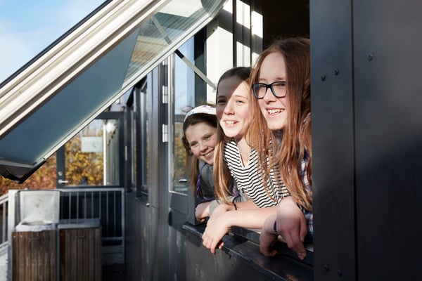 Temporary school facilities for Kildevældskolen in Copenhagen