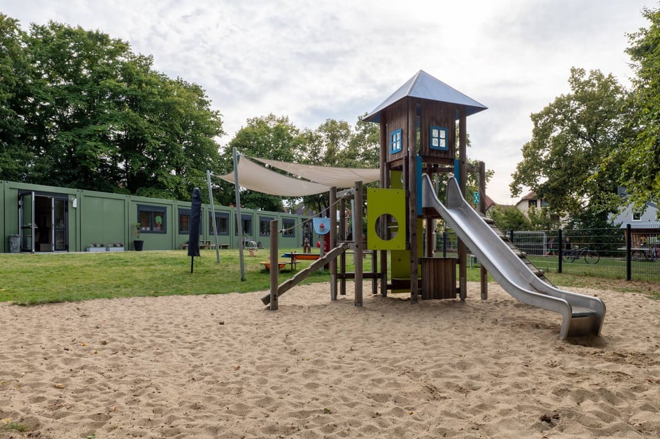 modular-daycare-building-13