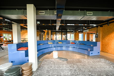 modular-office-building-adapteo-15