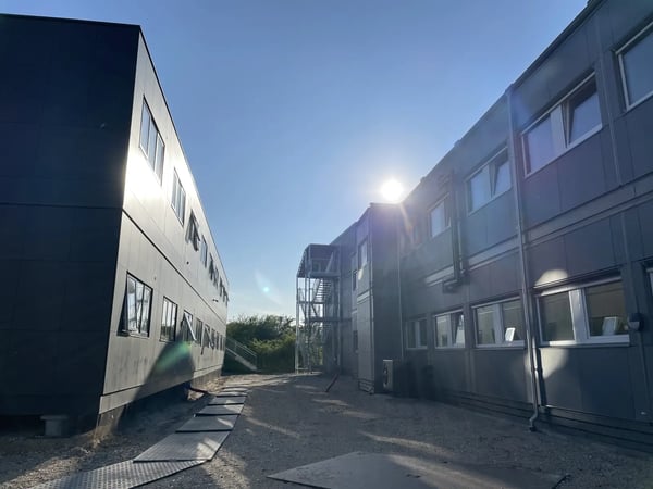 Adapteo provides housing for Ukrainian refugees